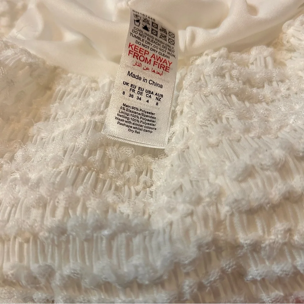 PrettyLittleThing Strapless Bubble Mini Dress - Size 4 - Picture 8 of 9